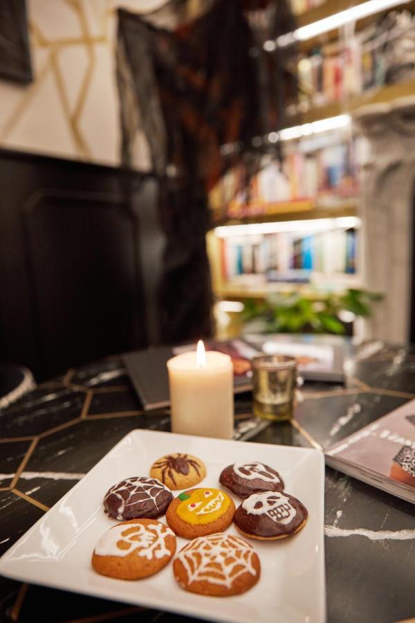 Hotel Claude มาร์เบยา ภายนอก รูปภาพ