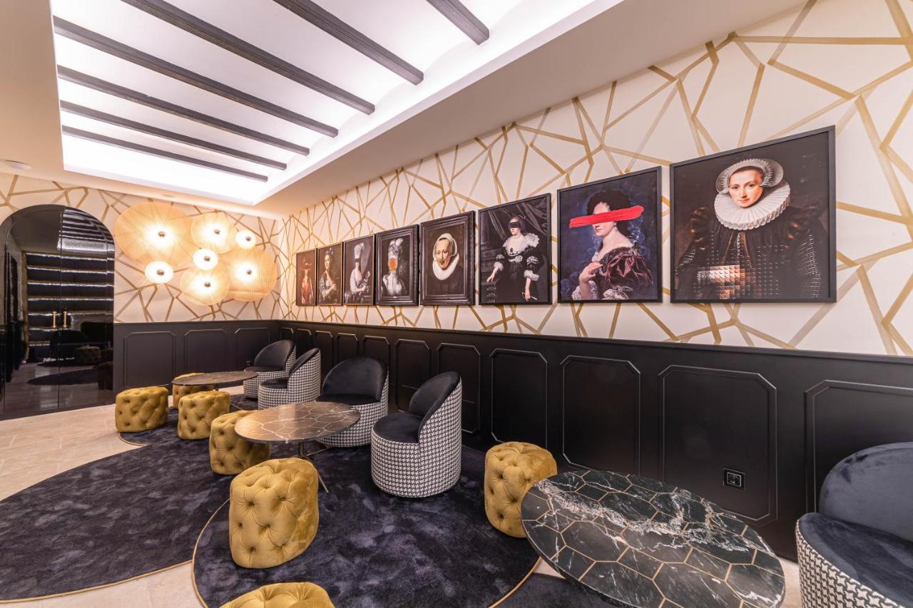 Hotel Claude มาร์เบยา ภายนอก รูปภาพ